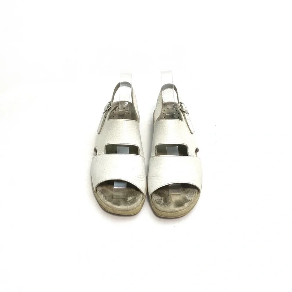 Vintage 1990s white pebble leather open toe slingback sandals